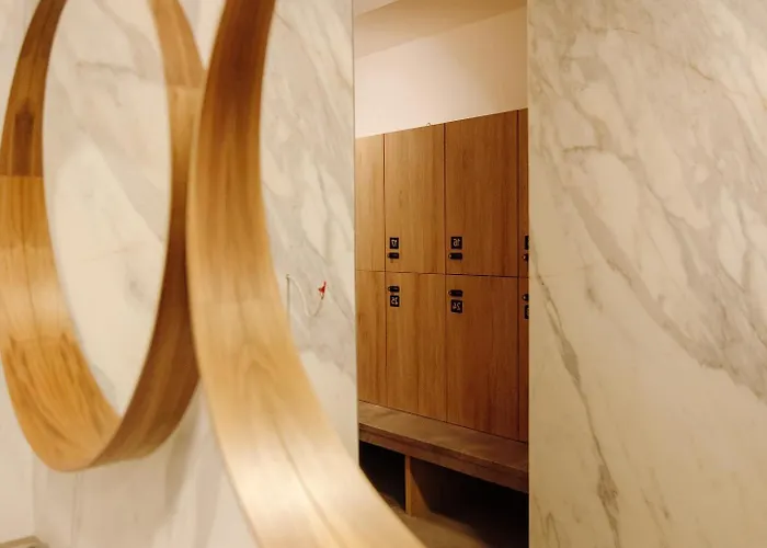 Eden - Luxus Szinvonal, Belvarosi Kenyelem 아파트 페치