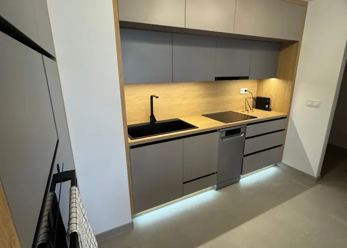 Eden - Luxus Szinvonal, Belvarosi Kenyelem 아파트 페치